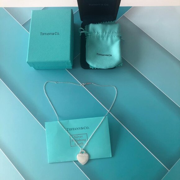 Necklace - Picture 3 of 5